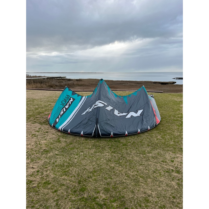 USED 2020 Naish Pivot Kite-10m-Grey/Teal/Red