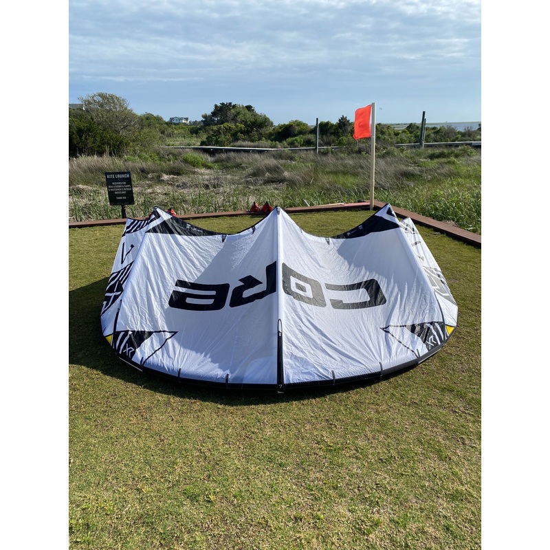 USED Core XR6 Kite-7m-White