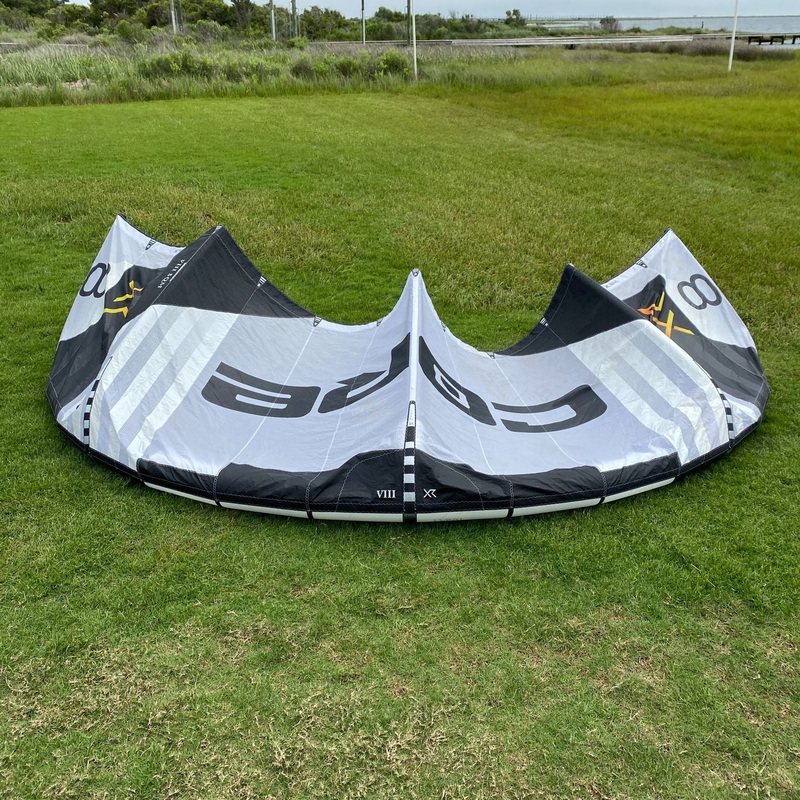 USED Core XR7 Kite-8m-White
