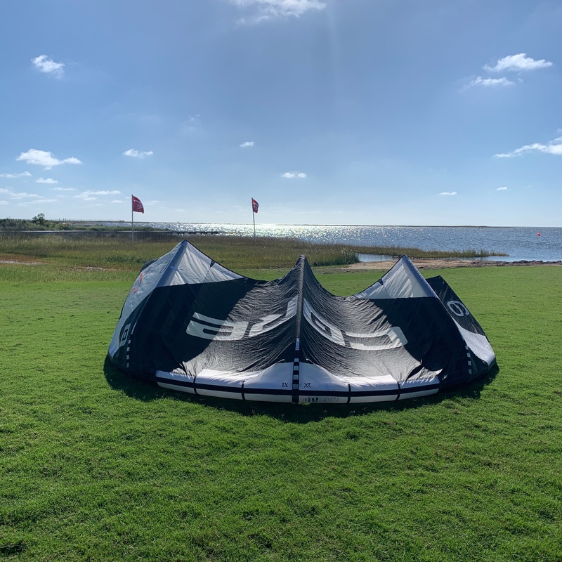 USED Core XR7 Kite-9m-Black