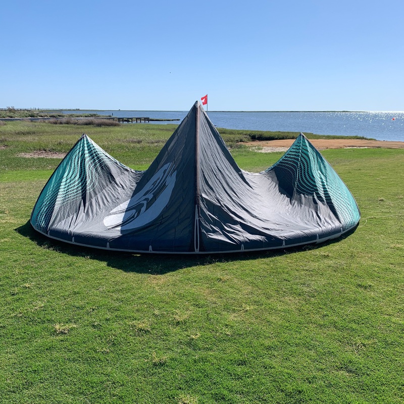 USED 2022 Cabrinha Contra Kite-13m
